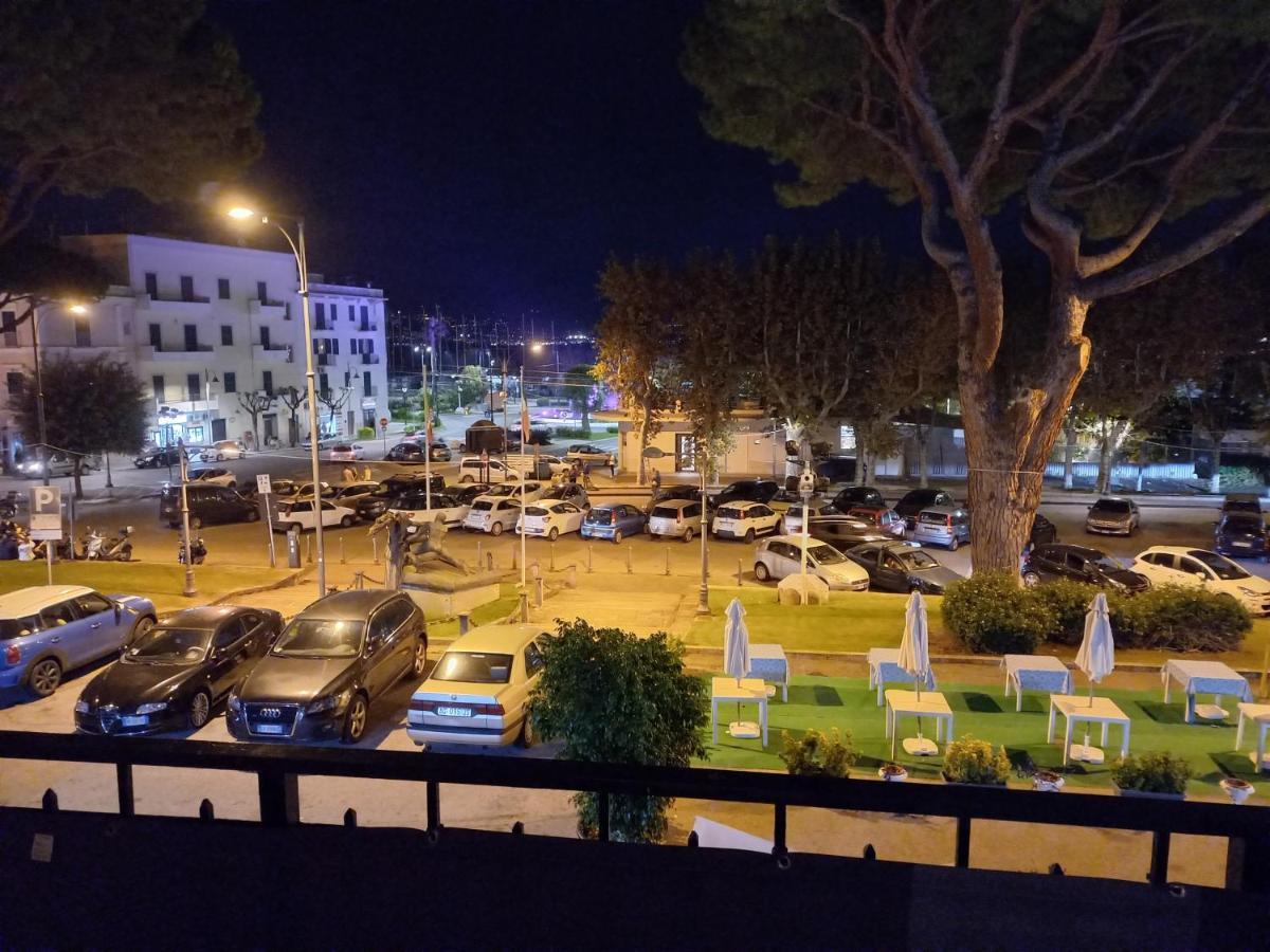 Appartamento Deluxe Centrale, Gaeta Exterior foto
